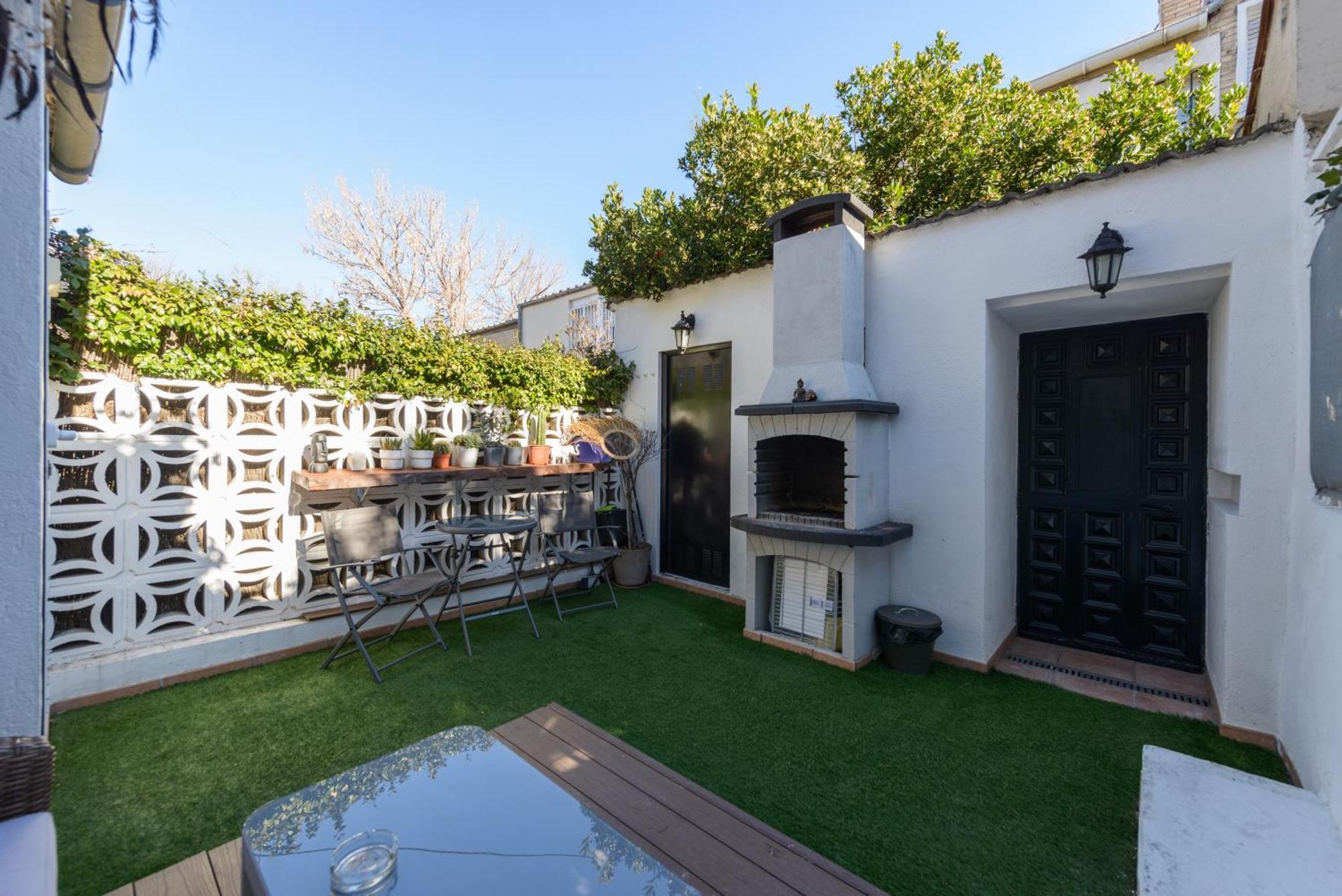 Sabadell Calle, Casa Familiar De 3 Dormitorios Con Terraza Junto Metro Fuencarral Madrid Eksteriør bilde